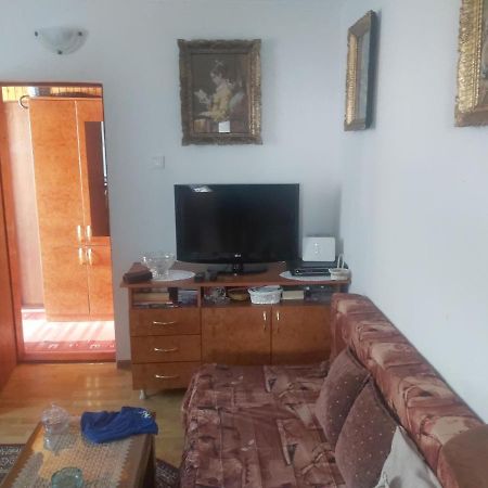 זבליאק Apartman Idzo מראה חיצוני תמונה